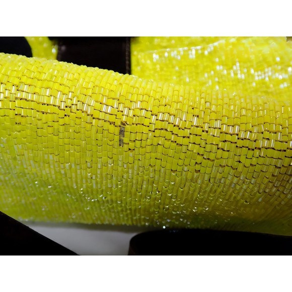 Fendi Mamma Baguette Lemon Yellow Beaded Shoulder Bag - Picture 10 of 16